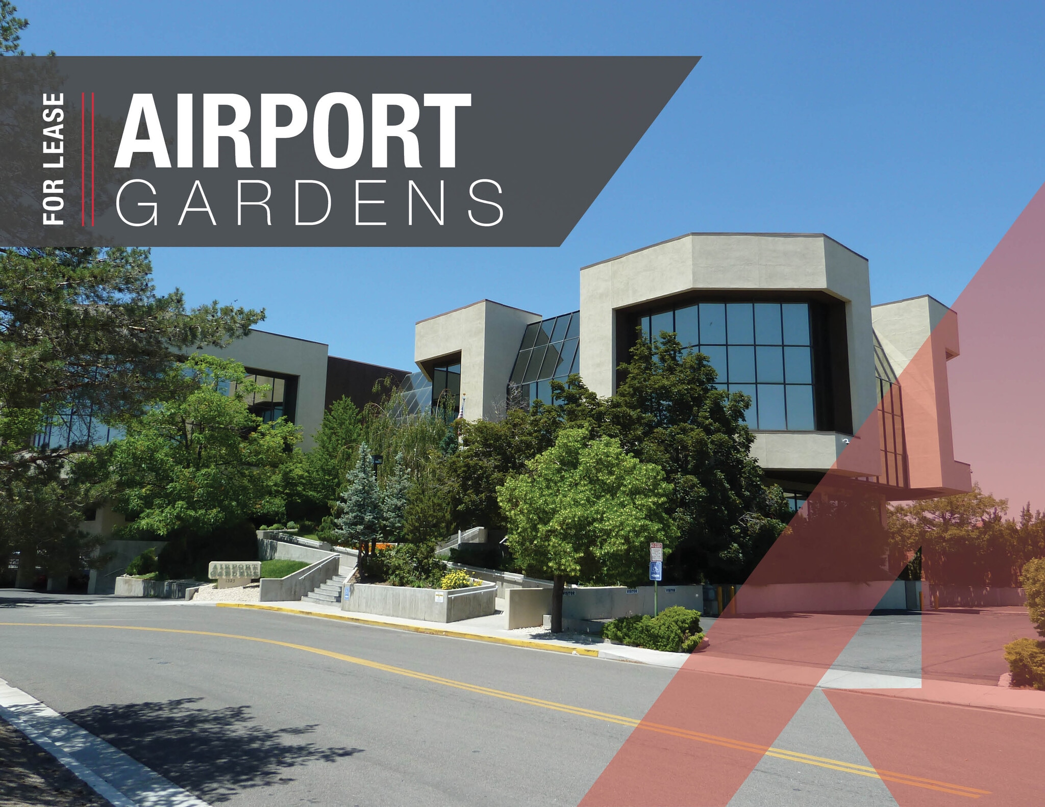 1325 Airmotive Way, Reno, NV à louer Photo principale– Image 1 sur 50