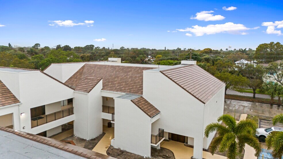 900 SE ocean Blvd, Stuart, FL à vendre - Photo de l’immeuble – Image 2 sur 20