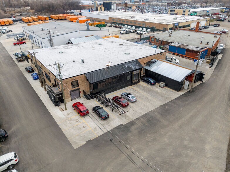 3104 S Homan Ave, Chicago, IL à louer - Photo de l’immeuble – Image 2 sur 13