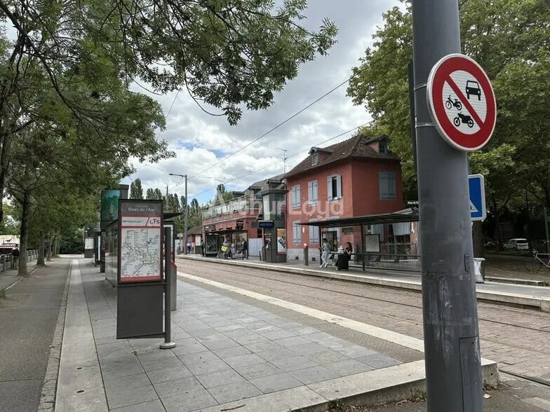 Local commercial dans Schiltigheim à vendre - Photo de l’immeuble – Image 3 sur 14