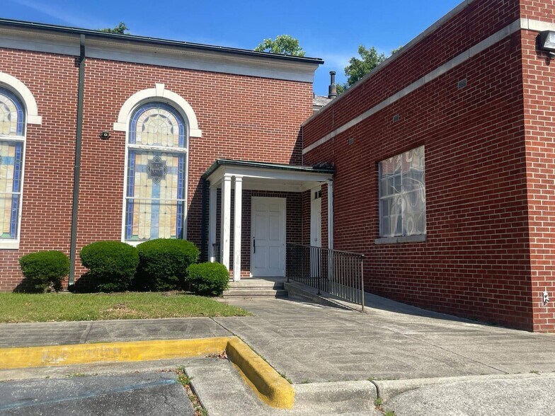 309 Tibet Ave, Savannah, GA à vendre - Photo de l’immeuble – Image 2 sur 77