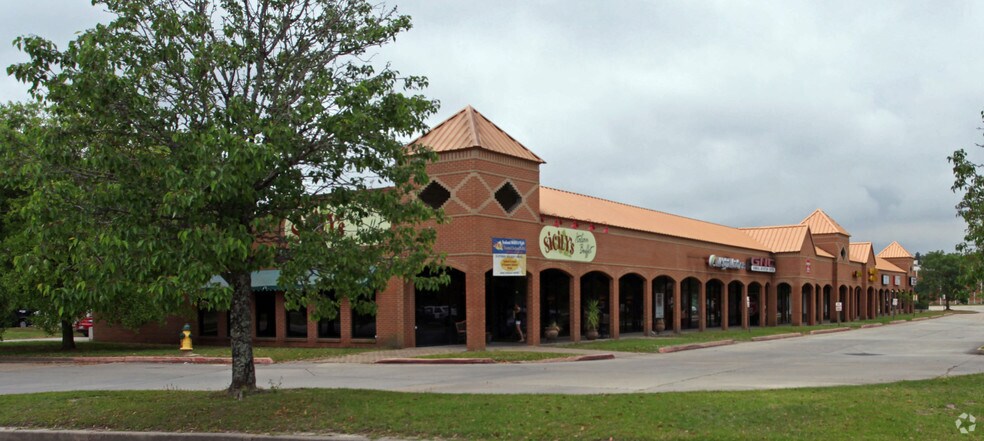 301 N Highway 190, Covington, LA à louer - Photo principale – Image 1 sur 2