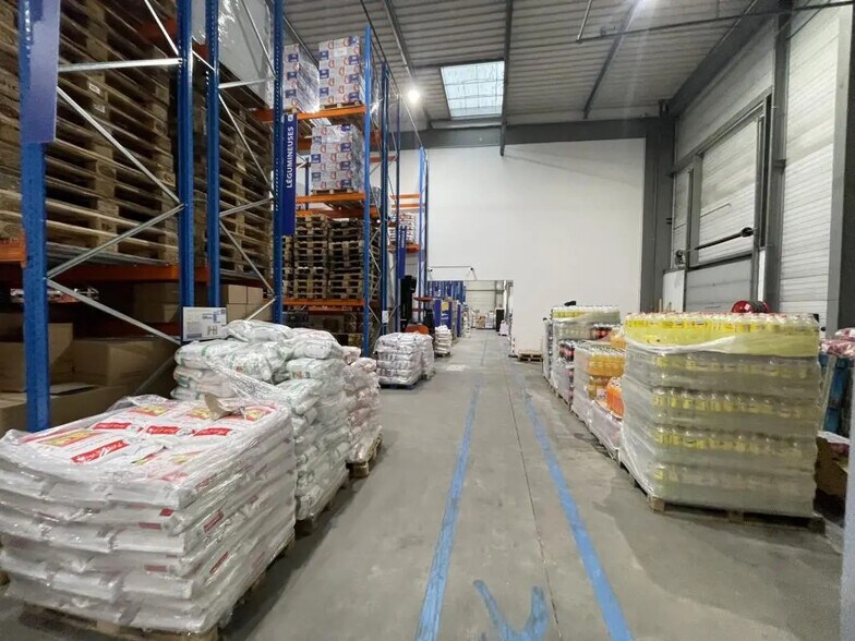 Industriel/Logistique dans Gennevilliers à louer - Photo de l’immeuble – Image 3 sur 30