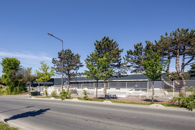Plus de détails pour 60 Rue Robert Moinon, Goussainville - Industriel/Logistique à louer