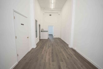 8 John Walsh Blvd, Peekskill, NY à louer Photo intérieure– Image 1 sur 4