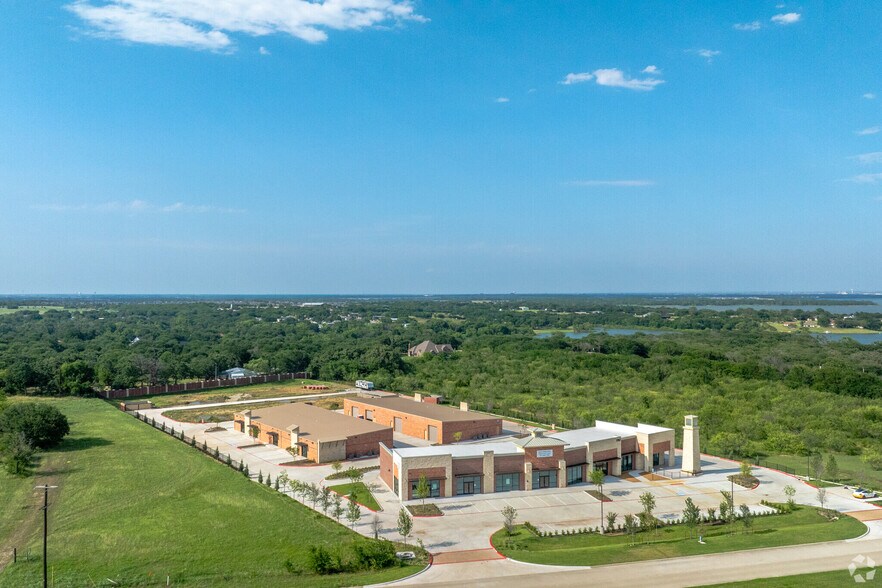 1767 Old State Highway 24, Little Elm, TX à louer - Photo de l’immeuble – Image 3 sur 10