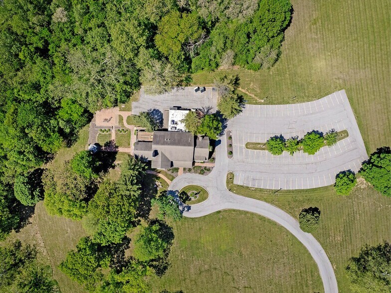 2820 NW Barry Rd, Kansas City, MO à vendre - Aérien – Image 3 sur 5