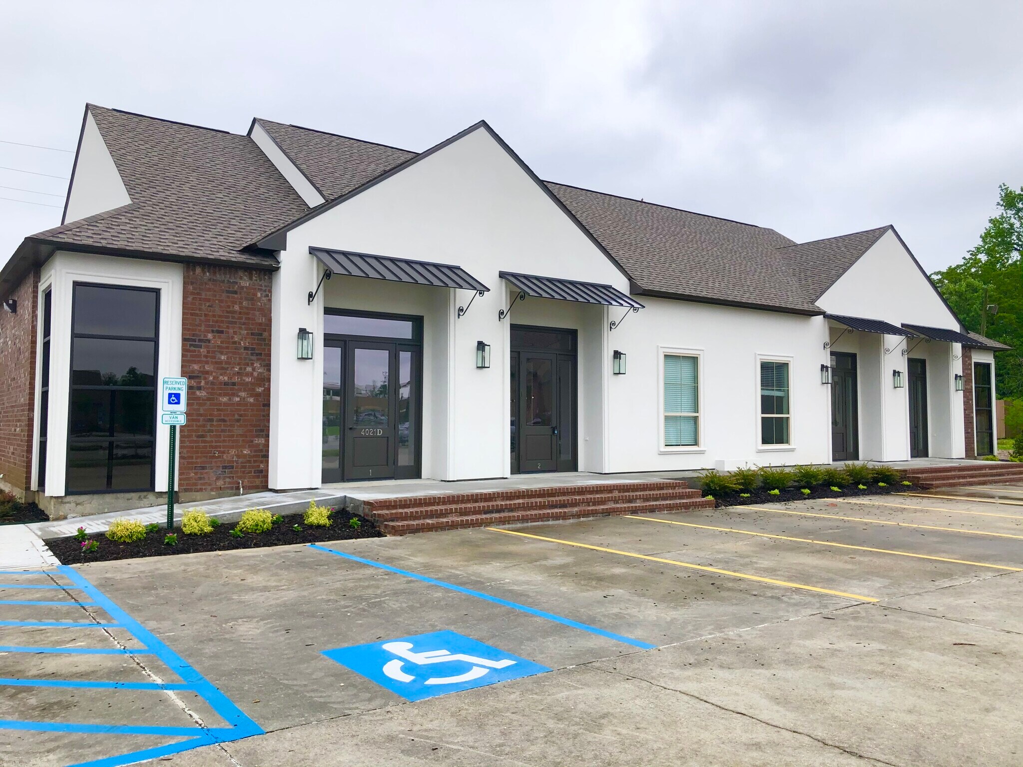 W 4021 W. E. Heck Ct., Bldg E, Baton Rouge, LA à louer Photo principale– Image 1 sur 21