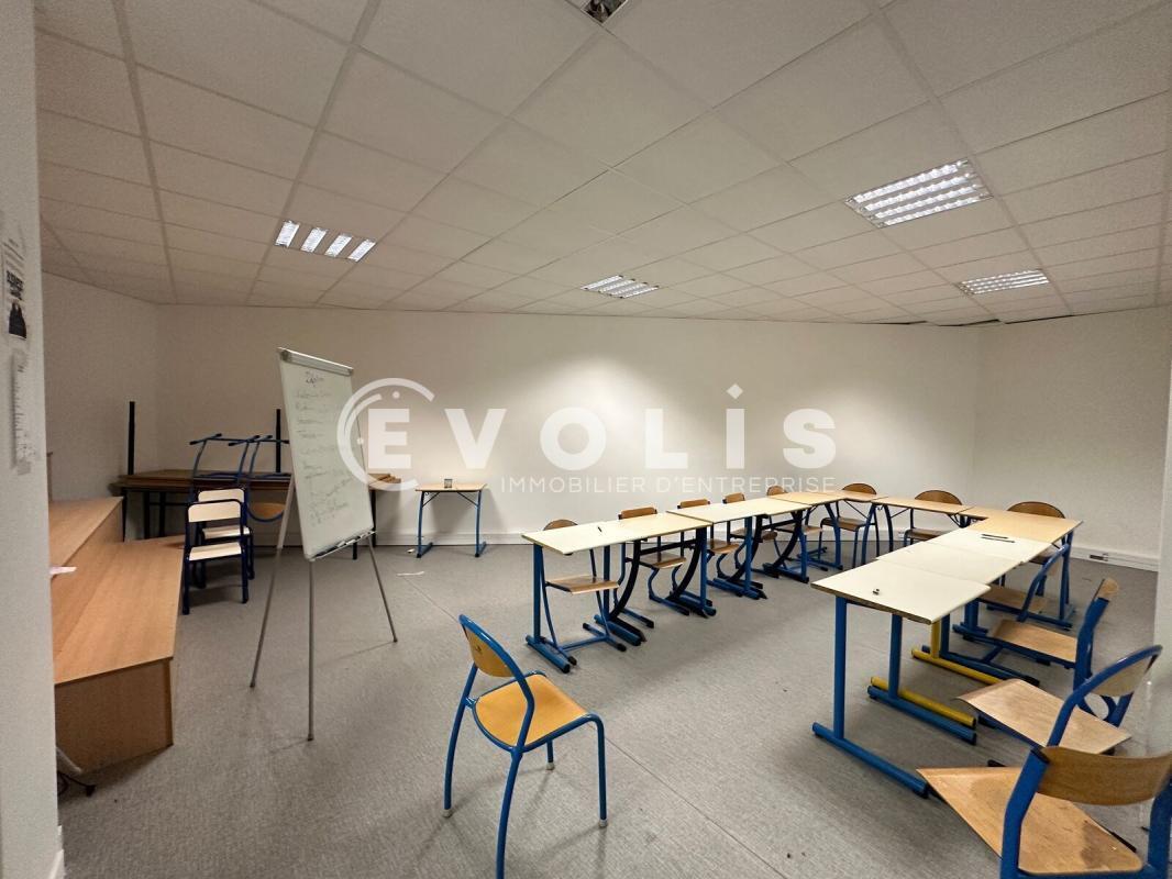 Bureau dans Bagneux à louer Photo intérieure– Image 1 sur 25