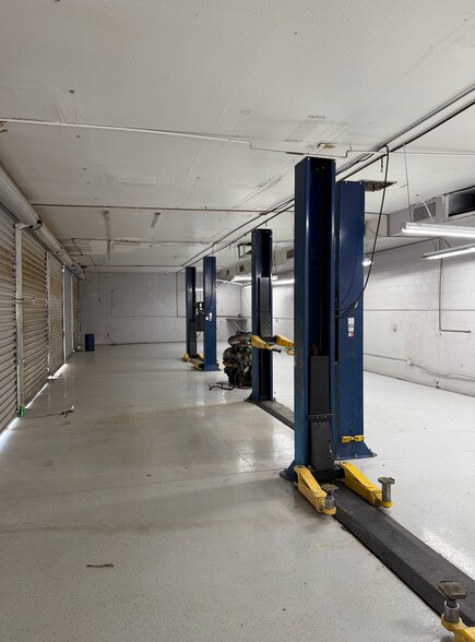 2650 N Scottsdale Rd, Tempe, AZ à vendre - Photo intérieure – Image 3 sur 37