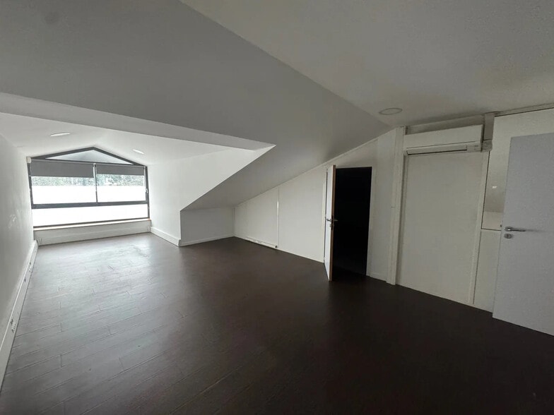 Bureau dans Saint-Paul-lès-Dax à louer - Photo intérieure – Image 2 sur 5