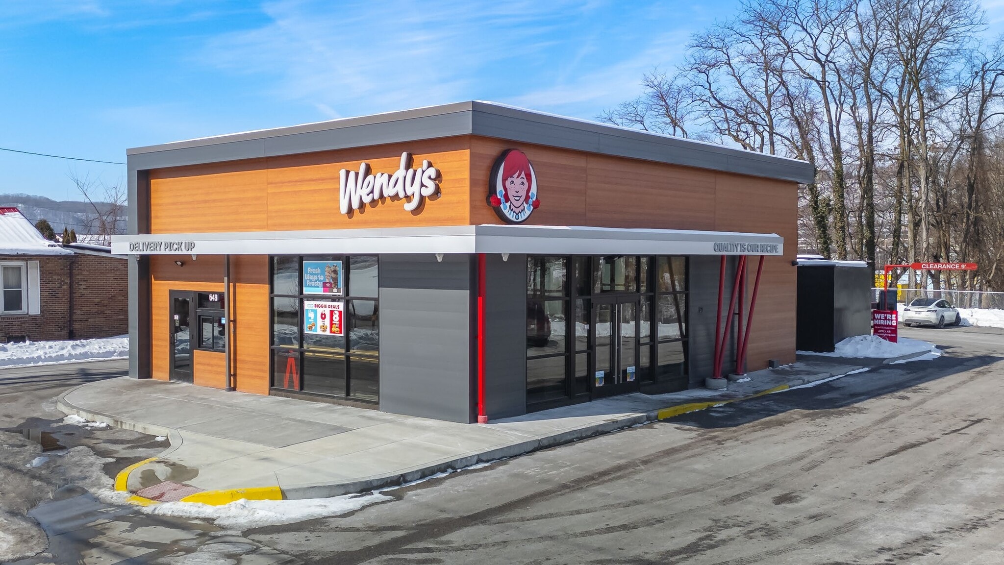 649 Carolina Ave, Chester, WV à vendre Photo principale– Image 1 sur 4