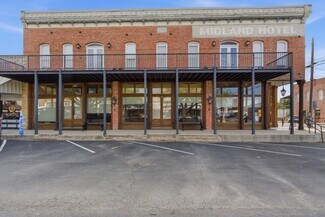 Plus de détails pour 103 N Pecan St, Hico, TX - Hôtellerie à vendre