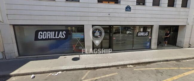 Plus de détails pour Local commercial à louer