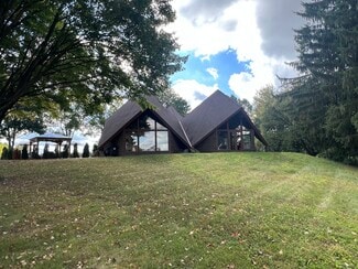 Plus de détails pour 10804 Wilkshire Blvd, Bolivar, OH - Bureau à vendre