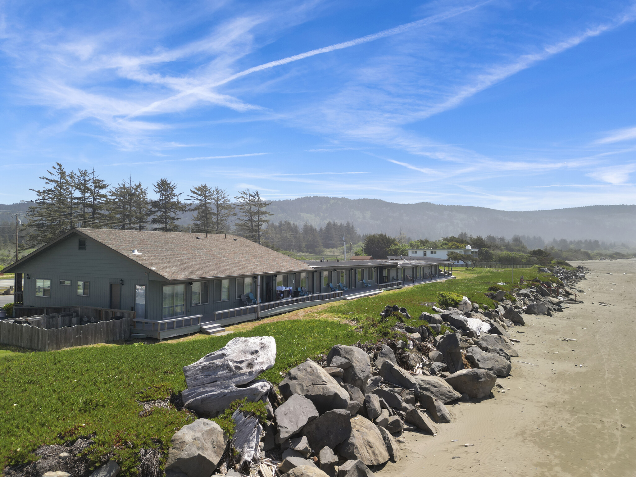 1455 US Highway 101 S, Crescent City, CA à vendre Photo principale– Image 1 sur 22