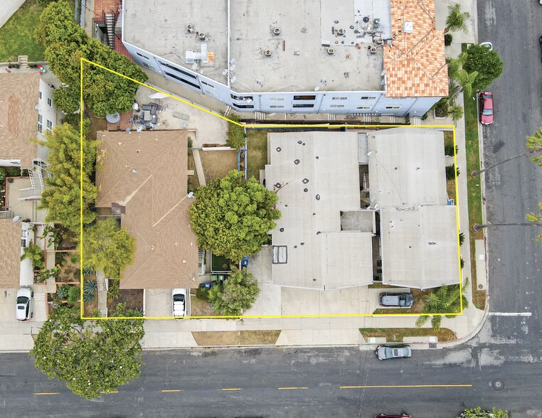 5401 Thornburn St, Los Angeles, CA à vendre - Photo de l’immeuble – Image 2 sur 8