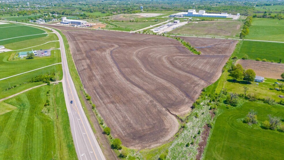 16973 222nd Street, Tonganoxie, KS à vendre - Photo de l’immeuble – Image 3 sur 23