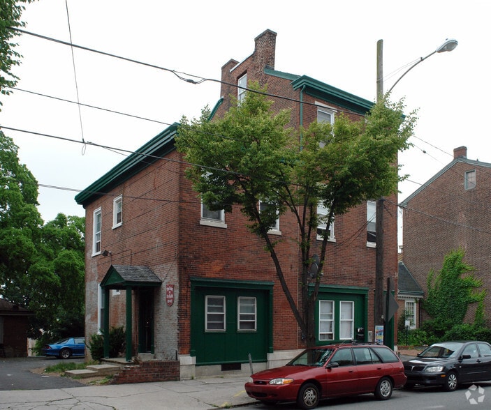 620-622 Dekalb St, Norristown, PA à vendre - Photo principale – Image 1 sur 11