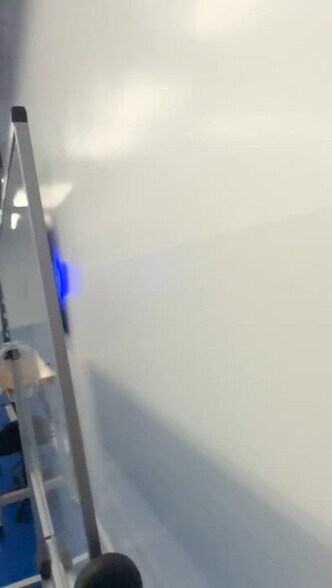 700 Magnolia Dr, Clearwater, FL à louer - Vidéo sur l’annonce professionnelle – Image 2 sur 9