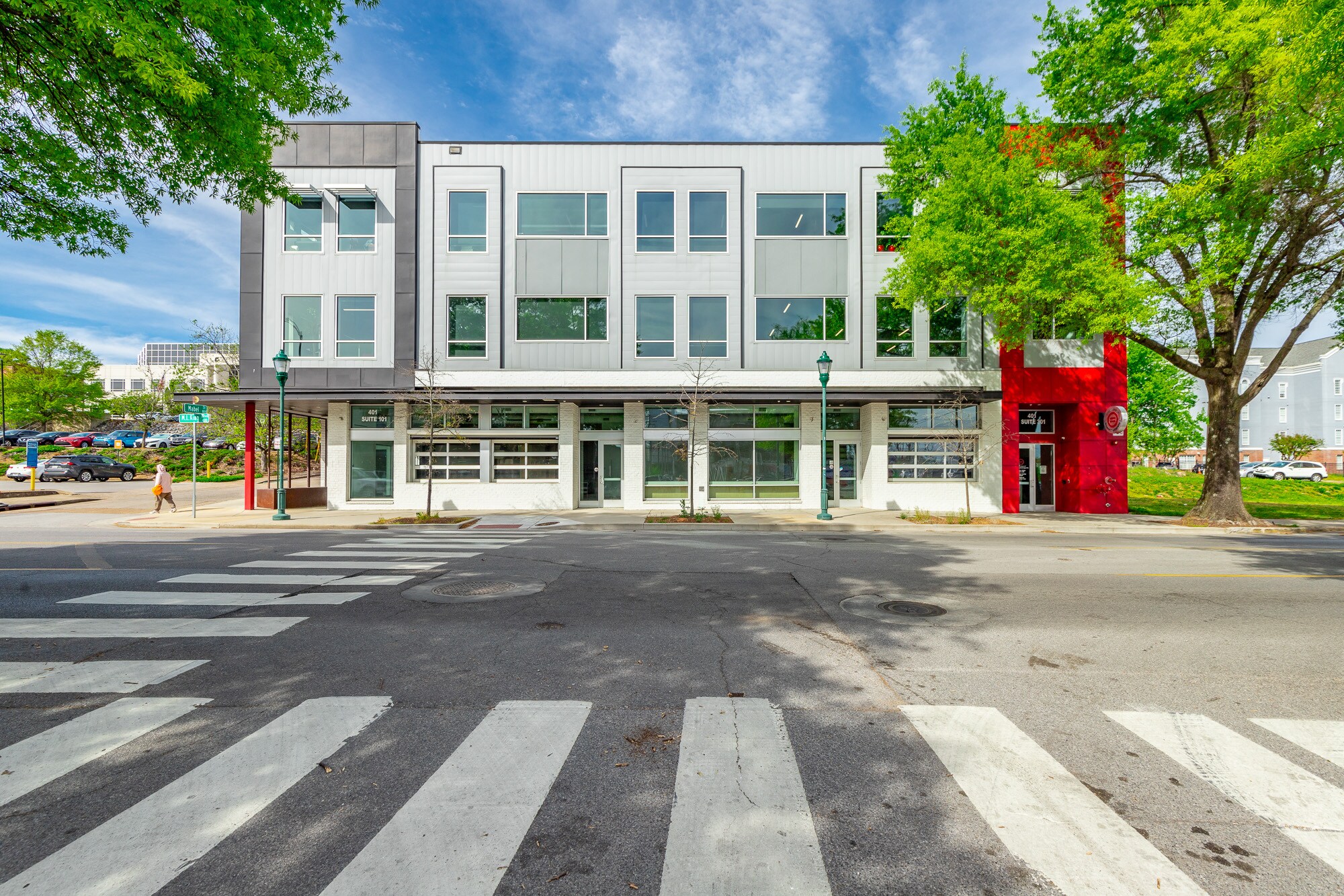 401 E Martin Luther King Blvd, Chattanooga, TN à louer Photo principale– Image 1 sur 11