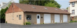 Plus de détails pour 2100 Barnum Ave, Bridgeport, CT - Local commercial à louer