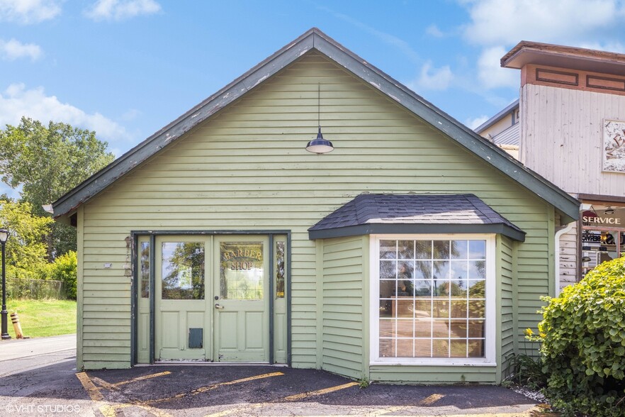105 E Irving Park Rd, Itasca, IL à vendre - Photo de l’immeuble – Image 2 sur 39