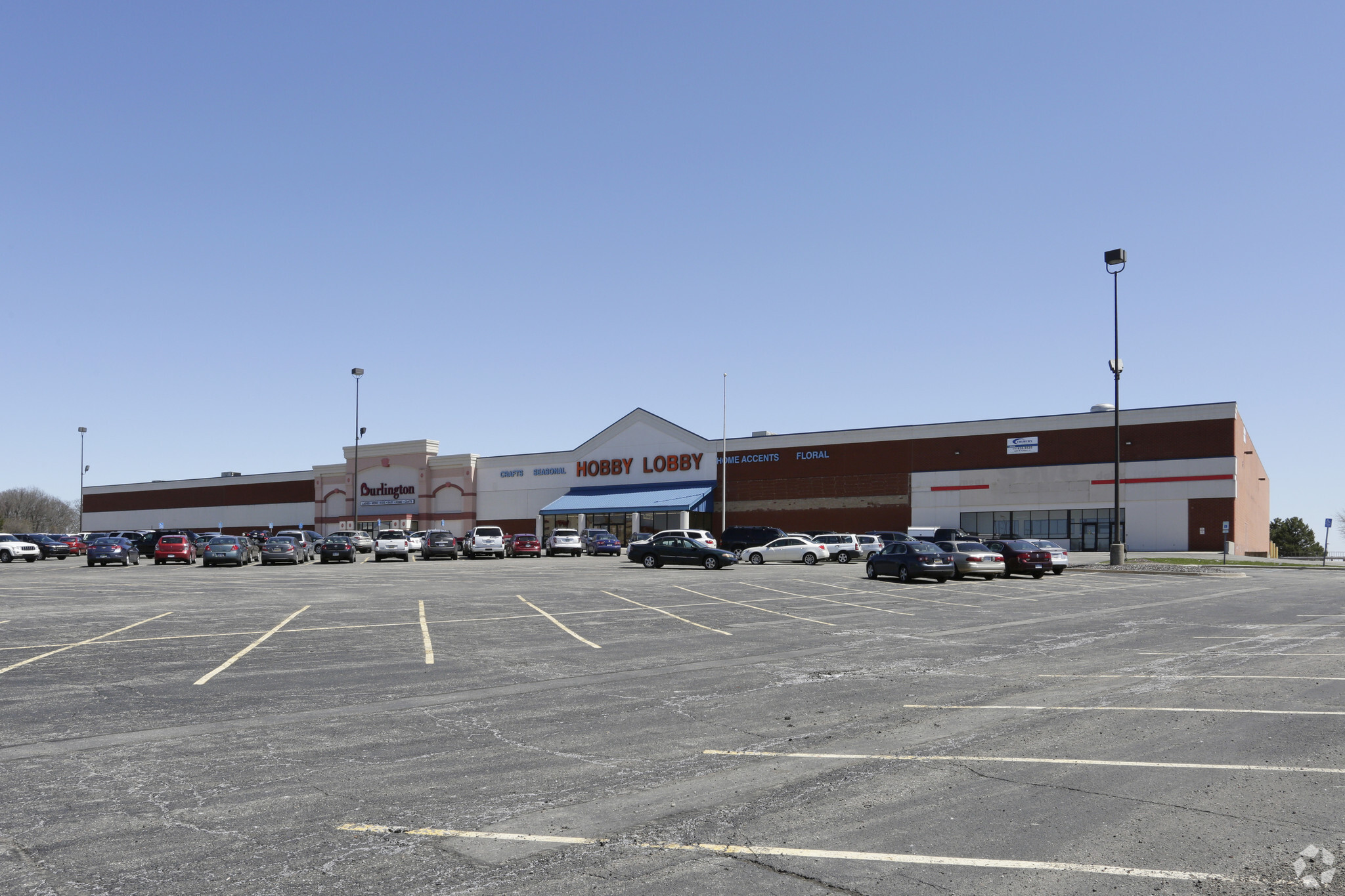 555-805 Center Dr NW, Grand Rapids, MI à louer Photo principale– Image 1 sur 17