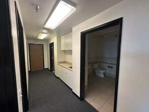 7163 Old 215 Frontage Rd, Moreno Valley, CA à louer Photo de l’immeuble– Image 1 sur 7