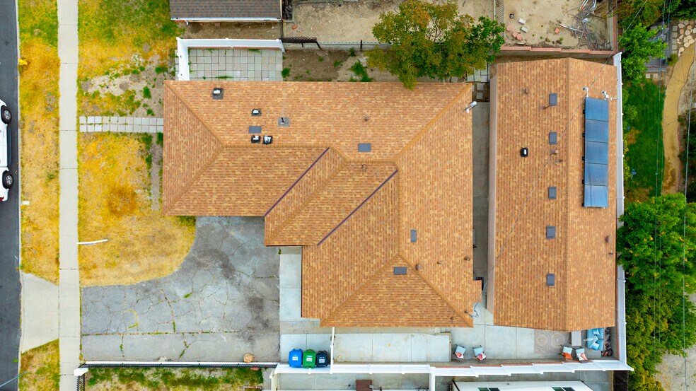 10935 Nassau Ave, Sunland, CA à vendre - Photo de l’immeuble – Image 3 sur 12