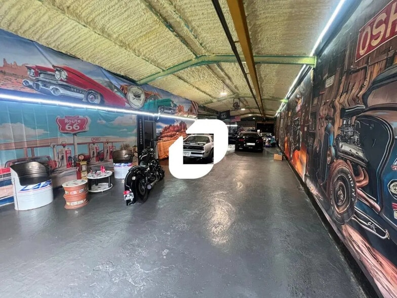 Local d'activités dans Vermelles à vendre - Photo de l’immeuble – Image 3 sur 18