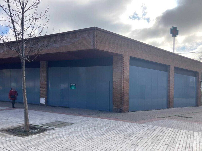 Local commercial dans Fuenlabrada, Madrid à vendre - Photo intérieure – Image 1 sur 1