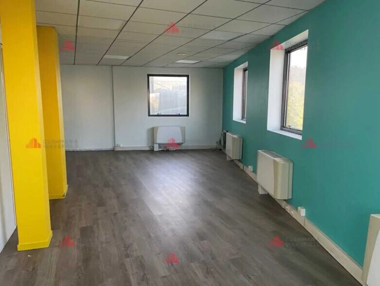 Bureau dans Dijon à louer - Photo de l’immeuble – Image 3 sur 5