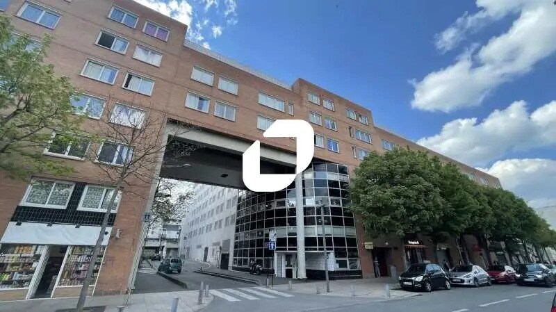 28 Cours Blaise Pascal, Évry-Courcouronnes à louer Photo de l’immeuble– Image 1 sur 18