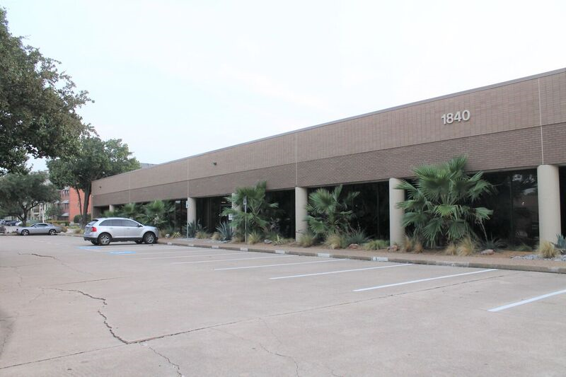 1840 N Greenville Ave, Richardson, TX à louer Photo principale– Image 1 sur 14