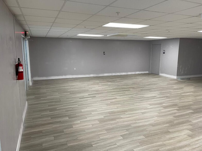 8833 Belair Rd, Baltimore, MD à louer - Photo intérieure – Image 3 sur 6