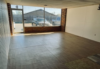 963 S Memorial Dr, Prattville, AL à louer Photo intérieure– Image 2 sur 6