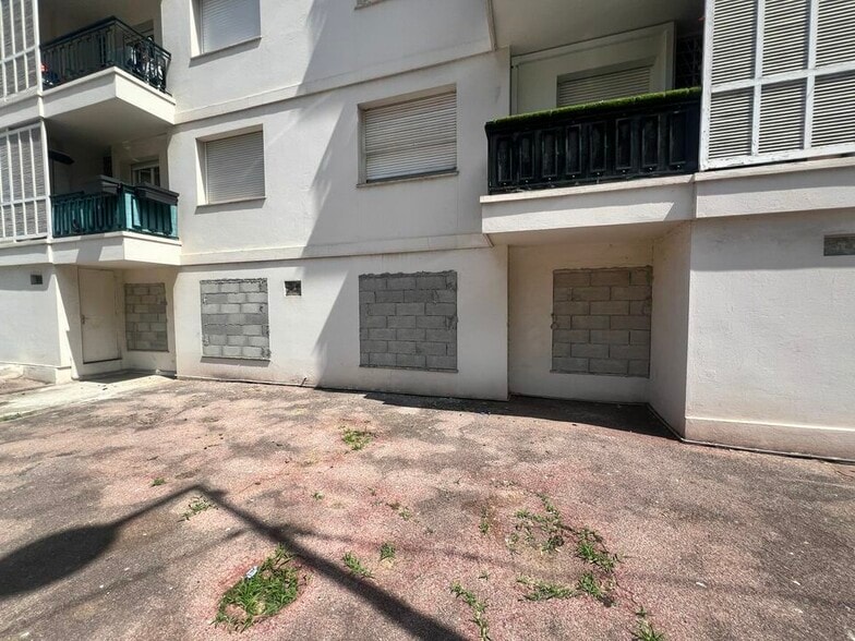 4 Rue Reyer, Cannes à vendre - Photo de l’immeuble – Image 3 sur 3