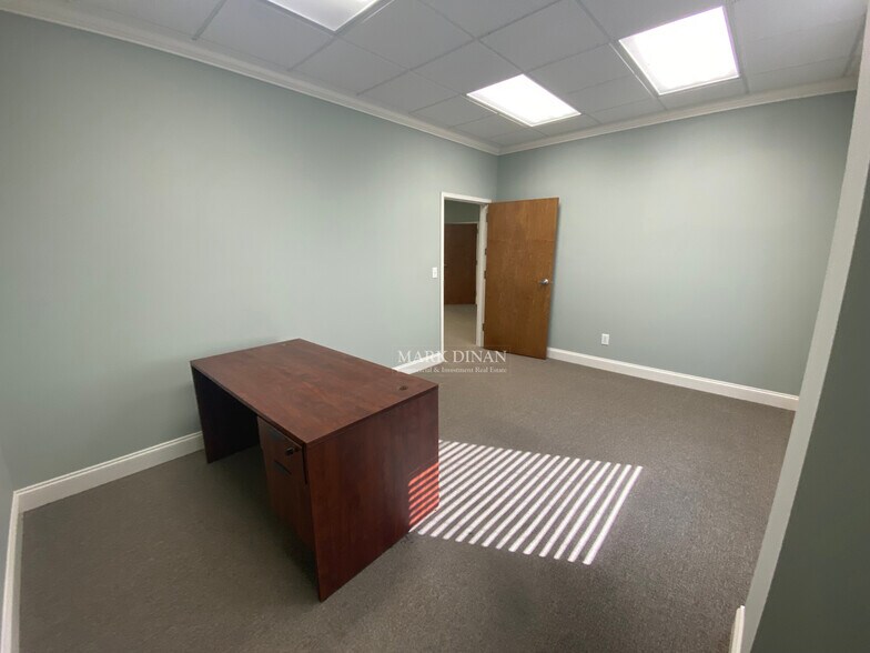 2020 County Road 33 rd, Pelham, AL à vendre - Photo de l’immeuble – Image 3 sur 8