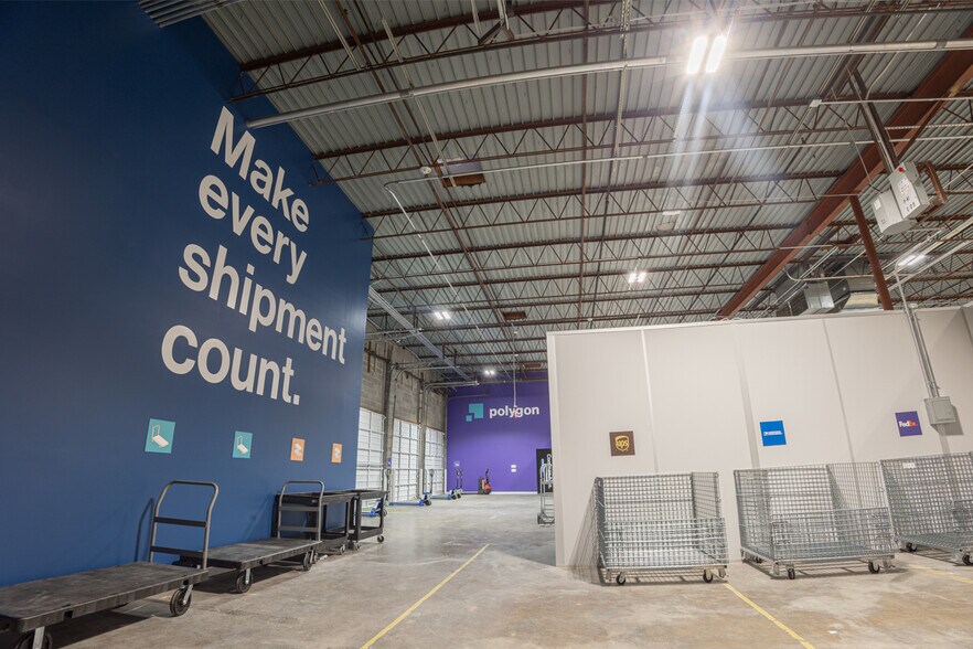 4900 Calvert St, Dallas, TX à louer - Photo intérieure – Image 3 sur 12