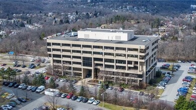 750 Holiday Dr, Pittsburgh, PA à louer - Vidéo sur l’annonce professionnelle 