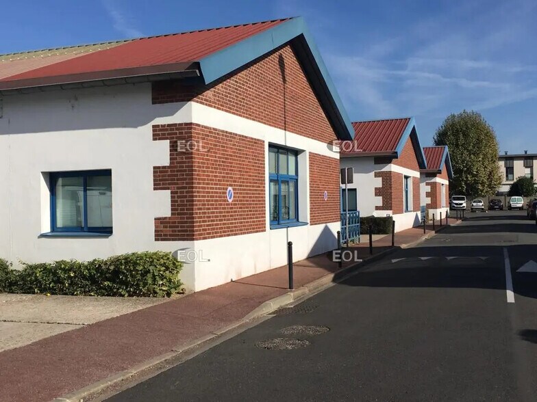Local d’activités dans Choisy-le-Roi à louer - Photo de l’immeuble – Image 2 sur 2
