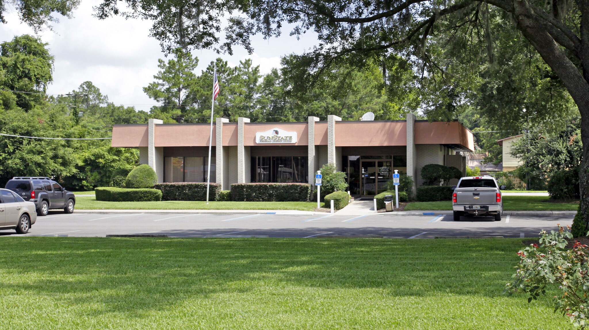 1605 W Us-90, Lake City, FL à louer Photo principale– Image 1 sur 5