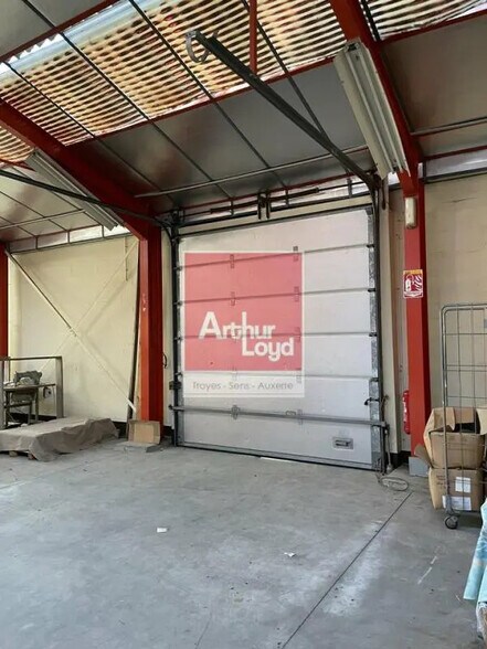 22 Rue Leon Couturat, Troyes à vendre - Photo de l’immeuble – Image 2 sur 2