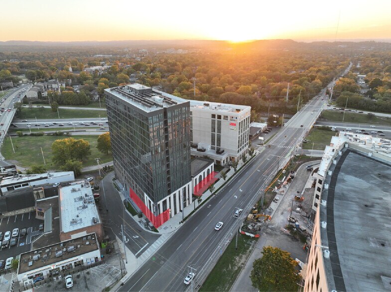 110 Murphy Ct, Nashville, TN à louer - Photo de l’immeuble – Image 2 sur 10