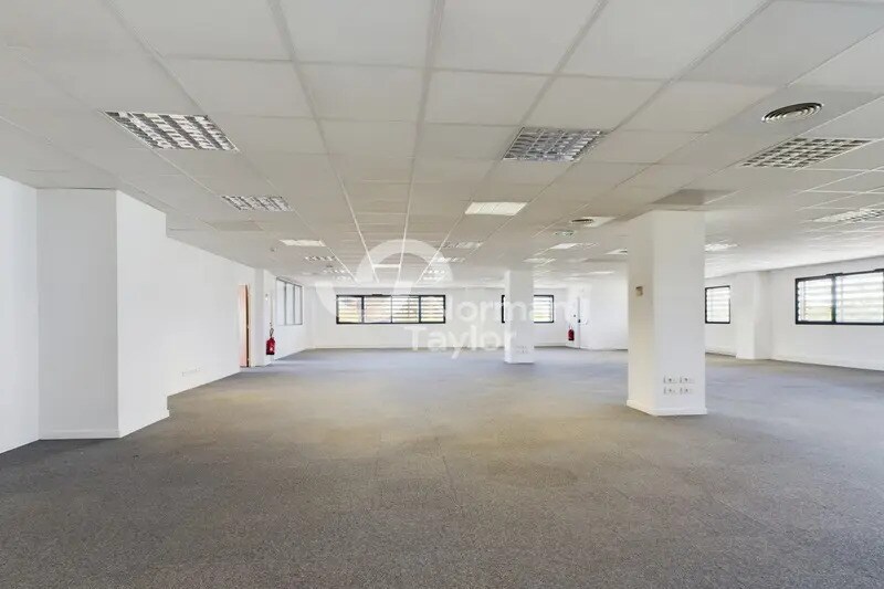 Bureau dans Montpellier à louer - Photo de l’immeuble – Image 1 sur 9