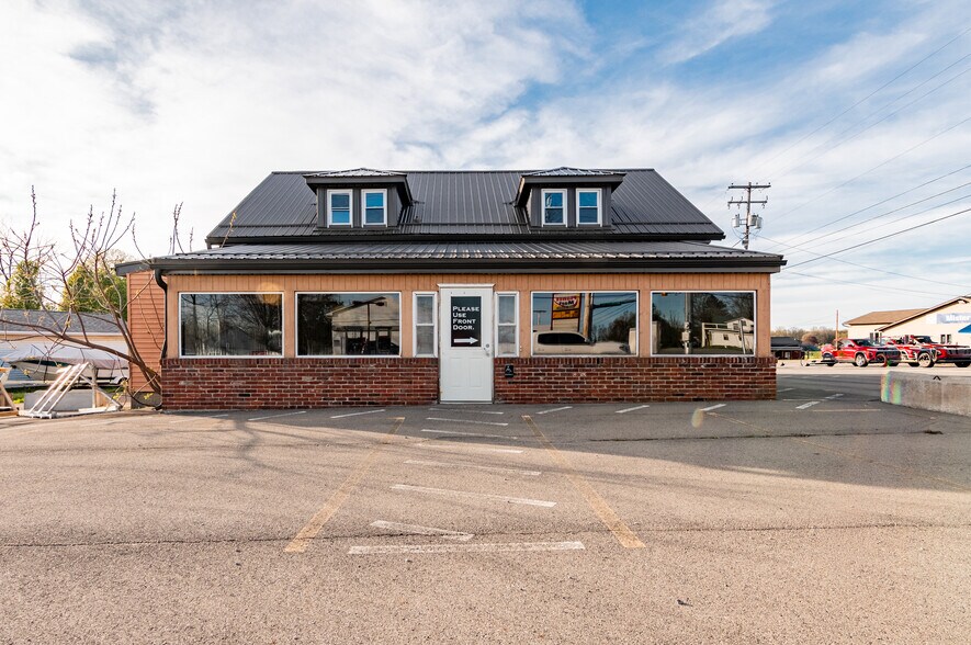 500 N Pike Rd, Sarver, PA à vendre - Photo de l’immeuble – Image 2 sur 49