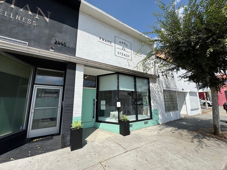 2863-2867 S Robertson Blvd, Los Angeles, CA à louer - Photo de l’immeuble – Image 2 sur 16
