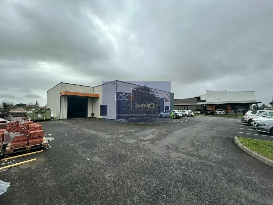 Local d'activités dans Sainte-Bazeille à vendre Photo de l’immeuble– Image 1 sur 15