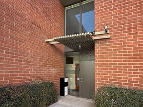1927 Pontius Ave, Los Angeles, CA à louer Photo de l’immeuble– Image 1 sur 10